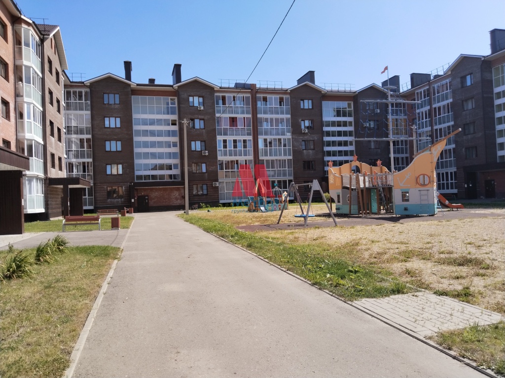 3-комн, 100 кв.м, 4/5 этаж