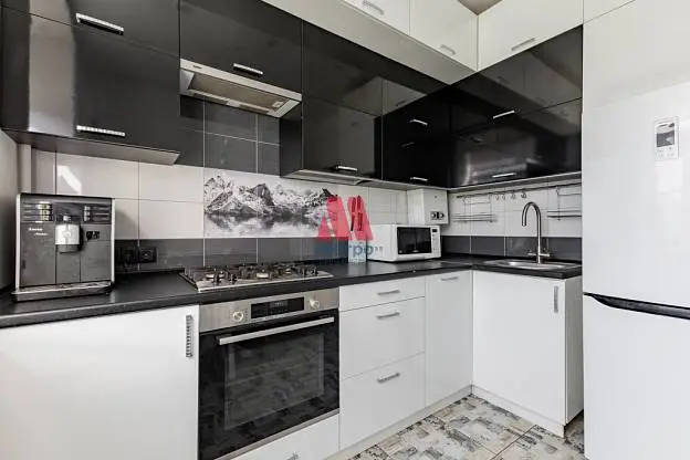3-комн. квартира, 74,6 м², 5/5 этаж