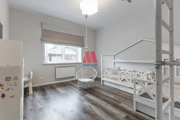 Дом, 180 м², 10 сот., 2 этажа
