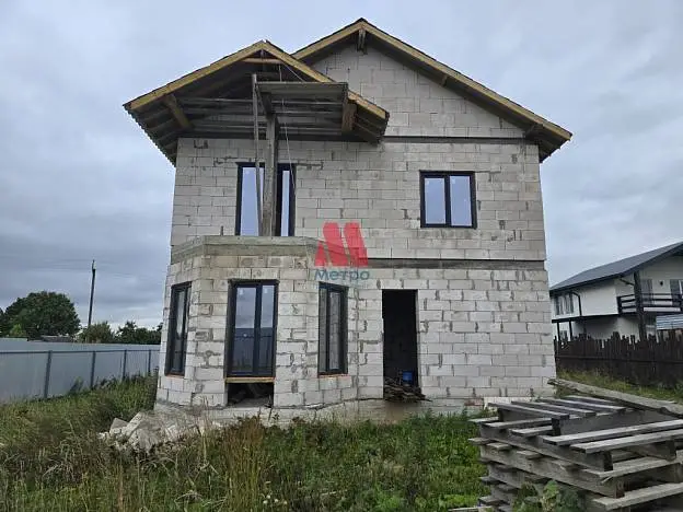 Дом, 180 м², 11 сот., 2 этажа