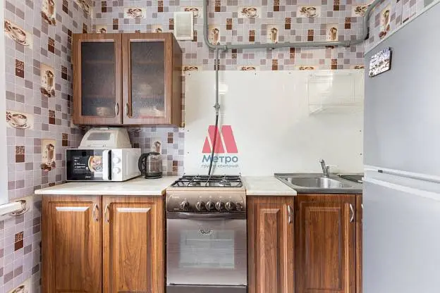 2-комн. квартира, 42,8 м², 1/9 этаж