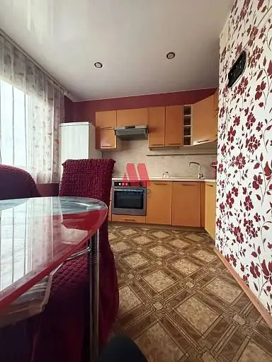 2-комн. квартира, 57,1 м², 9/12 этаж