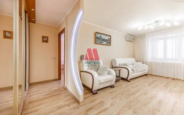 2-комн. квартира, 60 м², 4/10 этаж
