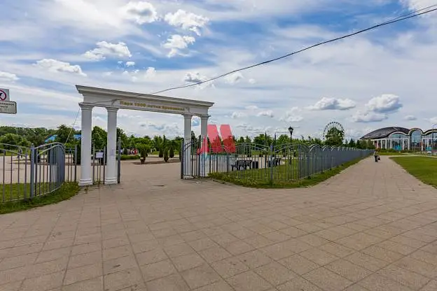 2-комн. квартира, 54 м², 1/3 этаж