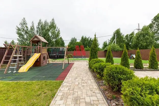 Дом, 180 м², 10 сот., 2 этажа
