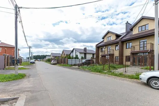 Таунхаус, 230 м², 3 сот., 3 этажа