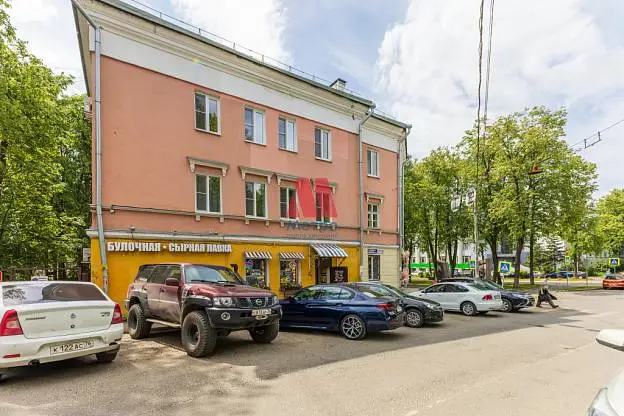 2-комн. квартира, 54 м², 1/3 этаж