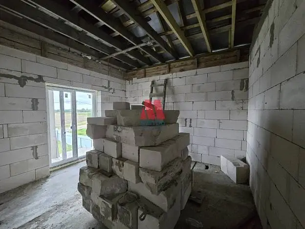 Дом, 180 м², 11 сот., 2 этажа