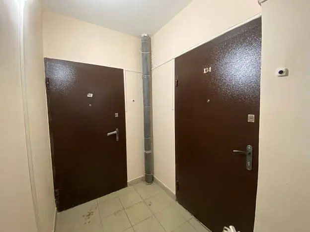 1-комн. квартира, 37 м², 4/8 этаж
