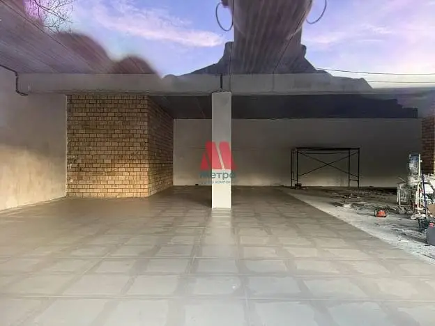 Свободного назначения, 300 м²