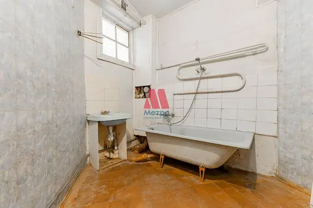 2-комн. квартира, 54 м², 1/3 этаж