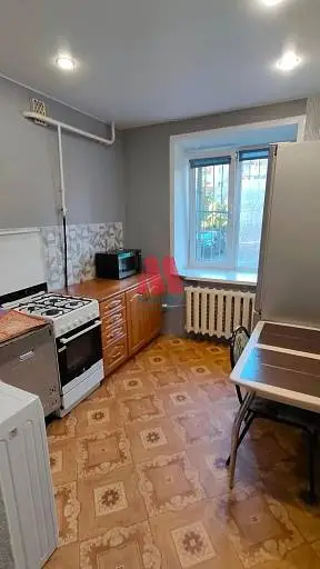 2-комн. квартира, 45 м², 1/12 этаж