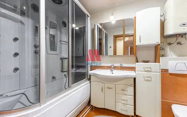 2-комн. квартира, 60 м², 4/10 этаж