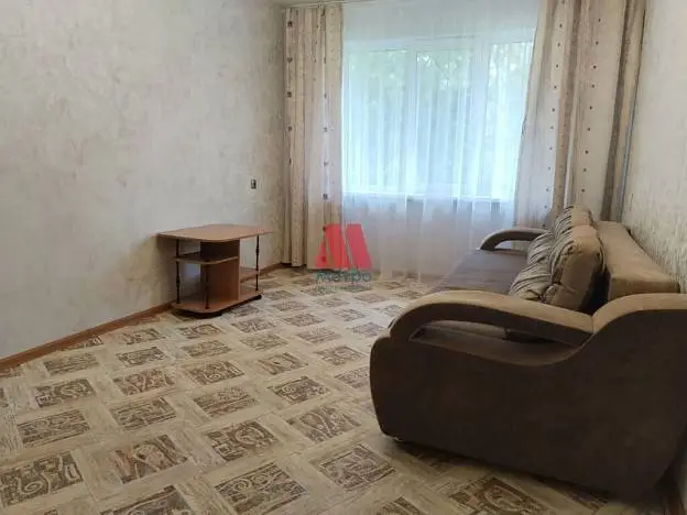 1-комн. квартира, 30,3 м², 1/5 этаж