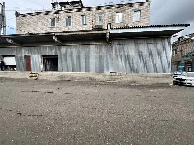 Склад, 83 м²