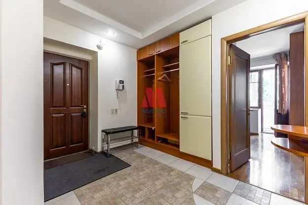 4-комн. квартира, 116,3 м², 2/4 этаж