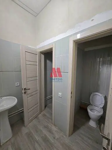 Свободного назначения, 140 м²