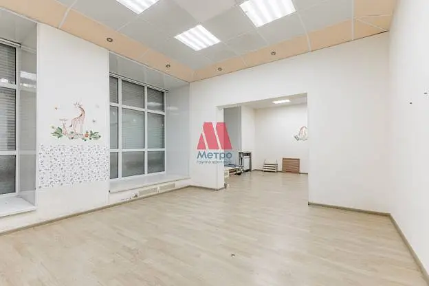 Свободного назначения, 200 м²