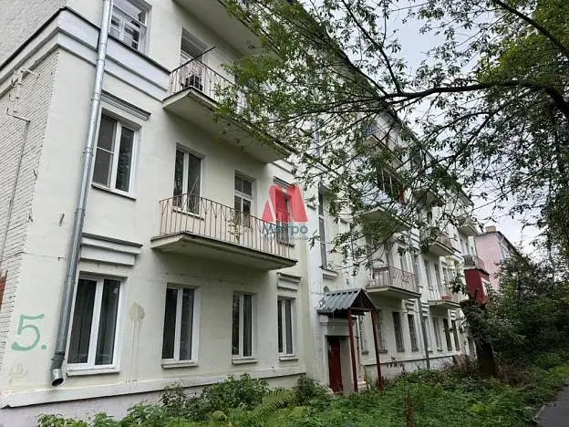 Комната, 4/4 этаж