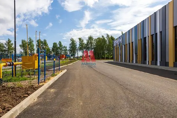 Торговое помещение, 1 000 м²