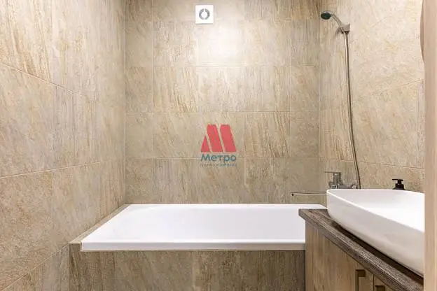 2-комн. квартира, 69,2 м², 5/10 этаж