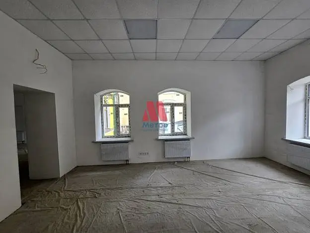 Свободного назначения, 140 м²
