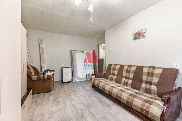 2-комн. квартира, 42,8 м², 1/9 этаж