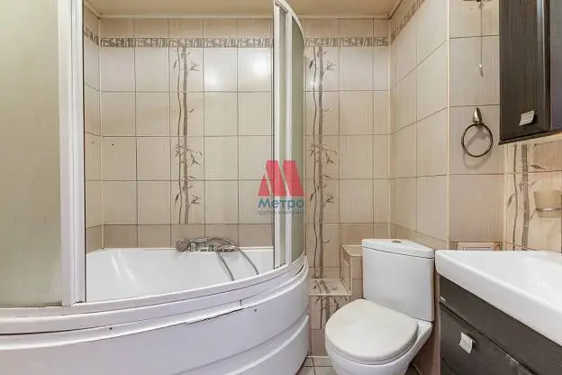2-комн. квартира, 49,3 м², 3/9 этаж