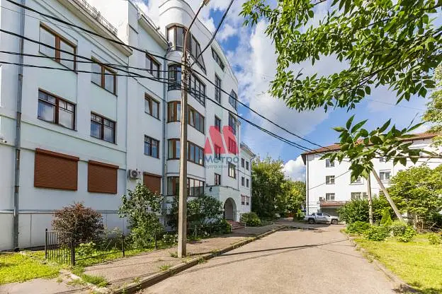 4-комн. квартира, 116,3 м², 2/4 этаж