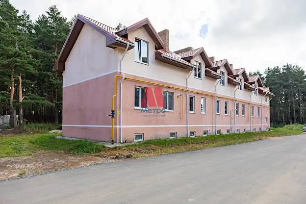 Таунхаус, 90 м², 2 сот., 3 этажа