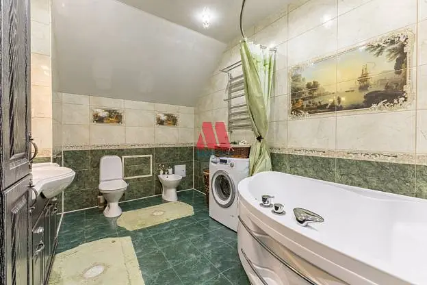 Дом, 156 м², 9 сот., 2 этажа