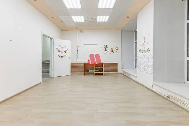 Свободного назначения, 200 м²