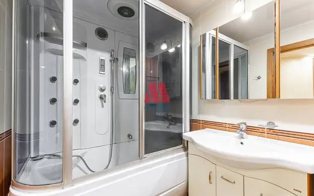 2-комн. квартира, 60 м², 4/10 этаж