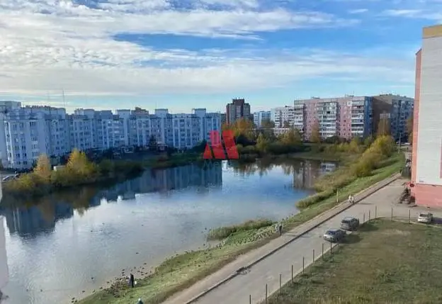 2-комн. квартира, 77 м², 1/9 этаж