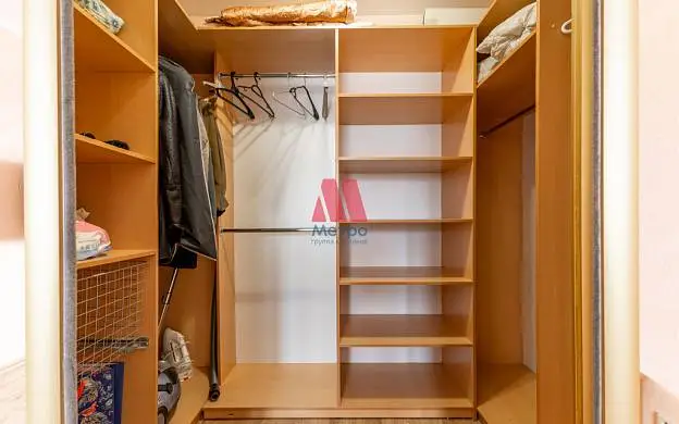 2-комн. квартира, 60 м², 4/10 этаж