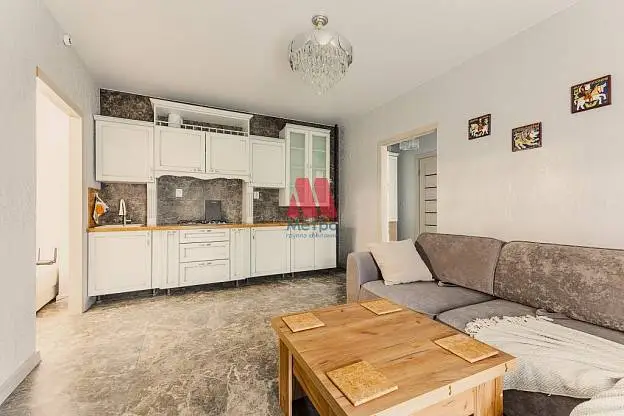 2-комн. квартира, 66 м², 3/9 этаж