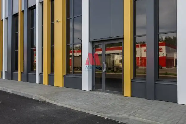 Торговое помещение, 1 000 м²