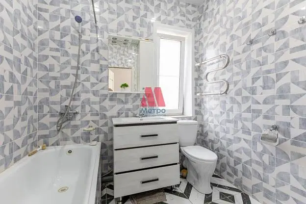 Дом, 108 м², 8 сот., 2 этажа