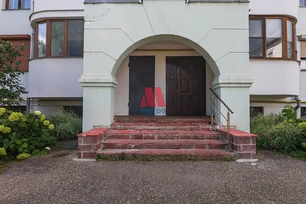 4-комн. квартира, 116,3 м², 2/4 этаж