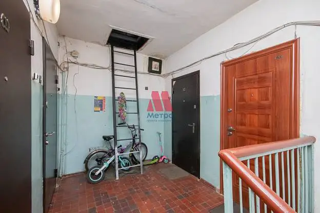 2-комн. квартира, 46,9 м², 3/3 этаж