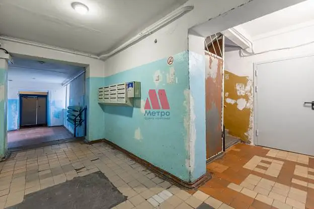 2-комн. квартира, 42,8 м², 1/9 этаж