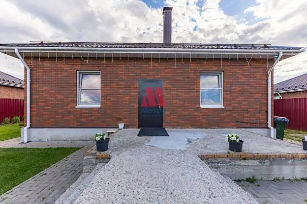 Коттедж, 98,2 м², 8,8 сот., 1 этаж