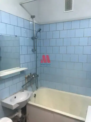 2-комн. квартира, 45 м², 1/5 этаж