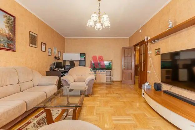3-комн. квартира, 85 м², 5/5 этаж