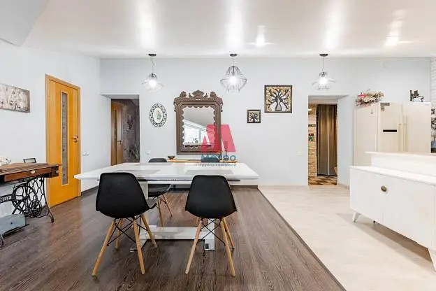 4-комн. квартира, 124,4 м², 4/4 этаж