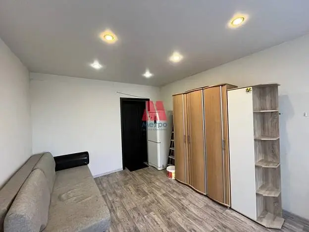 Комната, 1/9 этаж