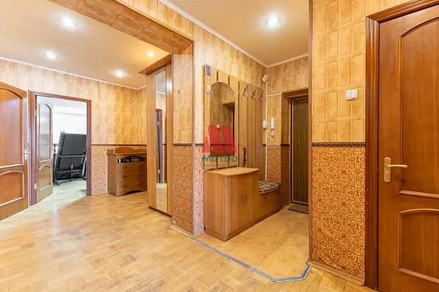 3-комн. квартира, 85 м², 5/5 этаж