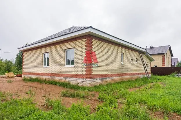 Дом, 155,7 м², 12 сот., 1 этаж