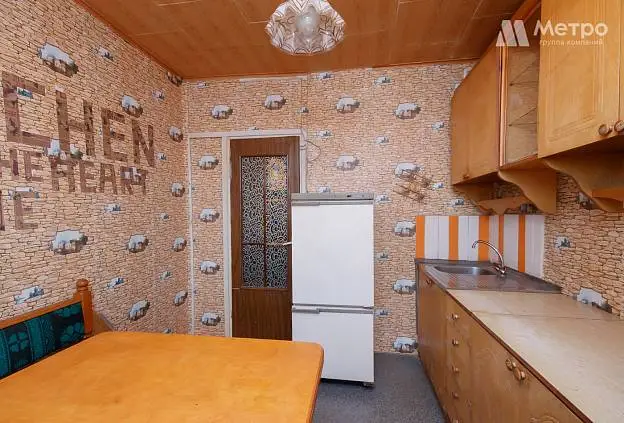 2-комн. квартира, 52 м², 3/9 этаж