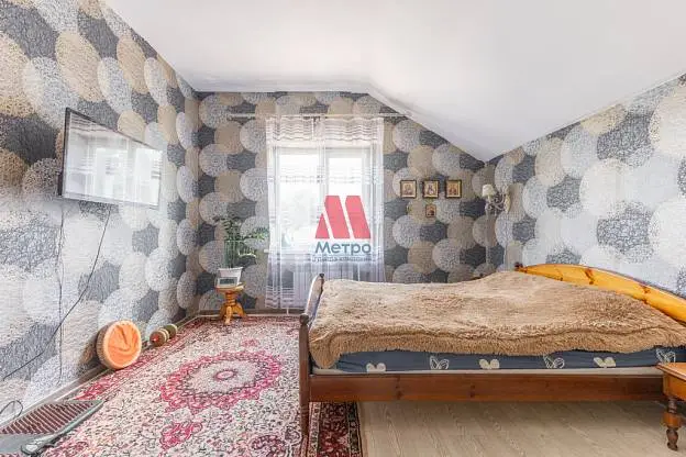 Дом, 108 м², 8 сот., 2 этажа